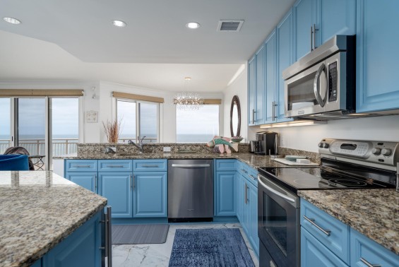 Gateway713-14+kitchen.jpg?v=27329 Kitchen