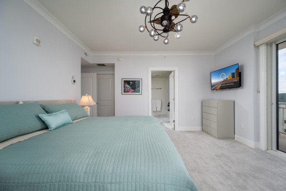 Gateway713-27b+primary+bedroom.jpg?v=27323 Primary Bedroom