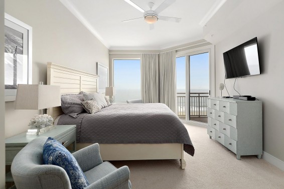 12_masterbed.jpg?v=9882 Master Bedroom